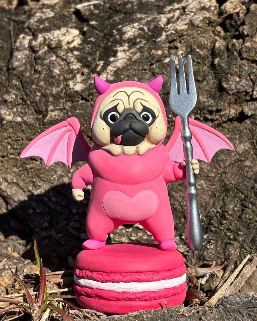 悪魔おパグさん(レジン製ハンドメイドフィギュア)