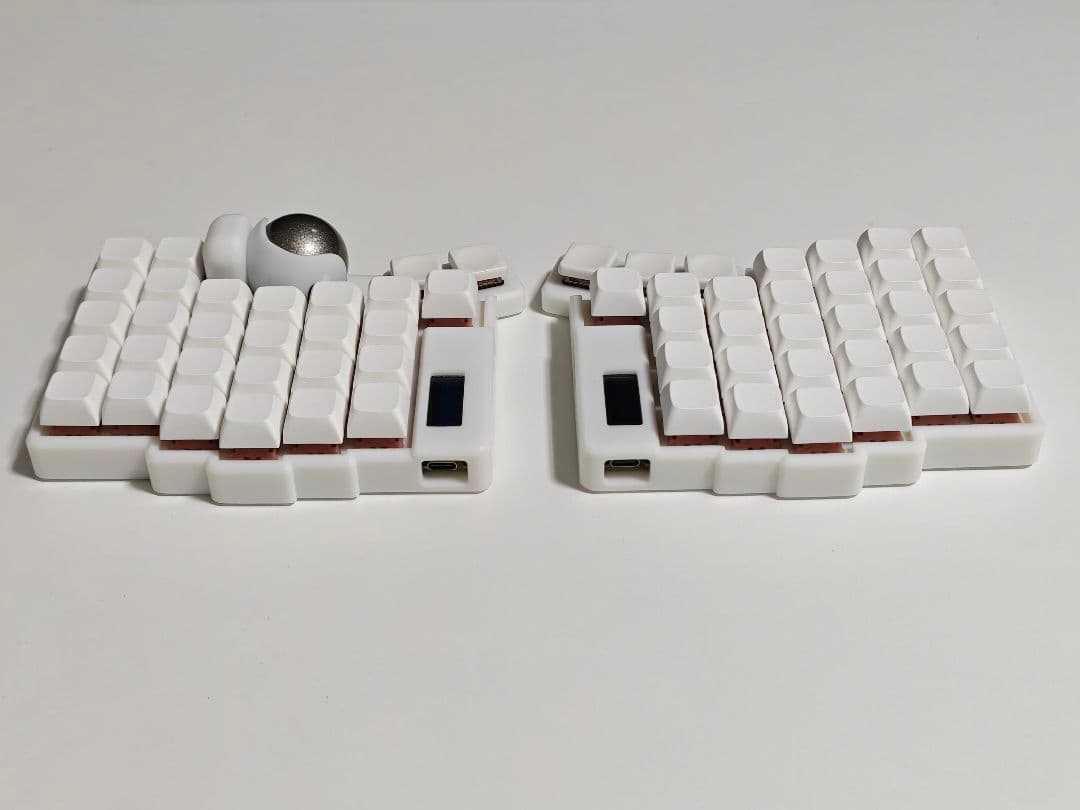 keyball61 完成品 自作キーボード 左右分割 ホワイト