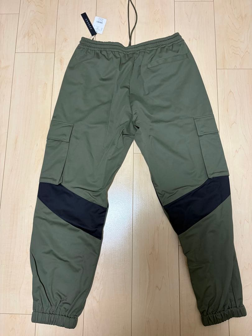 CRONOS カーゴパンツLカーキ