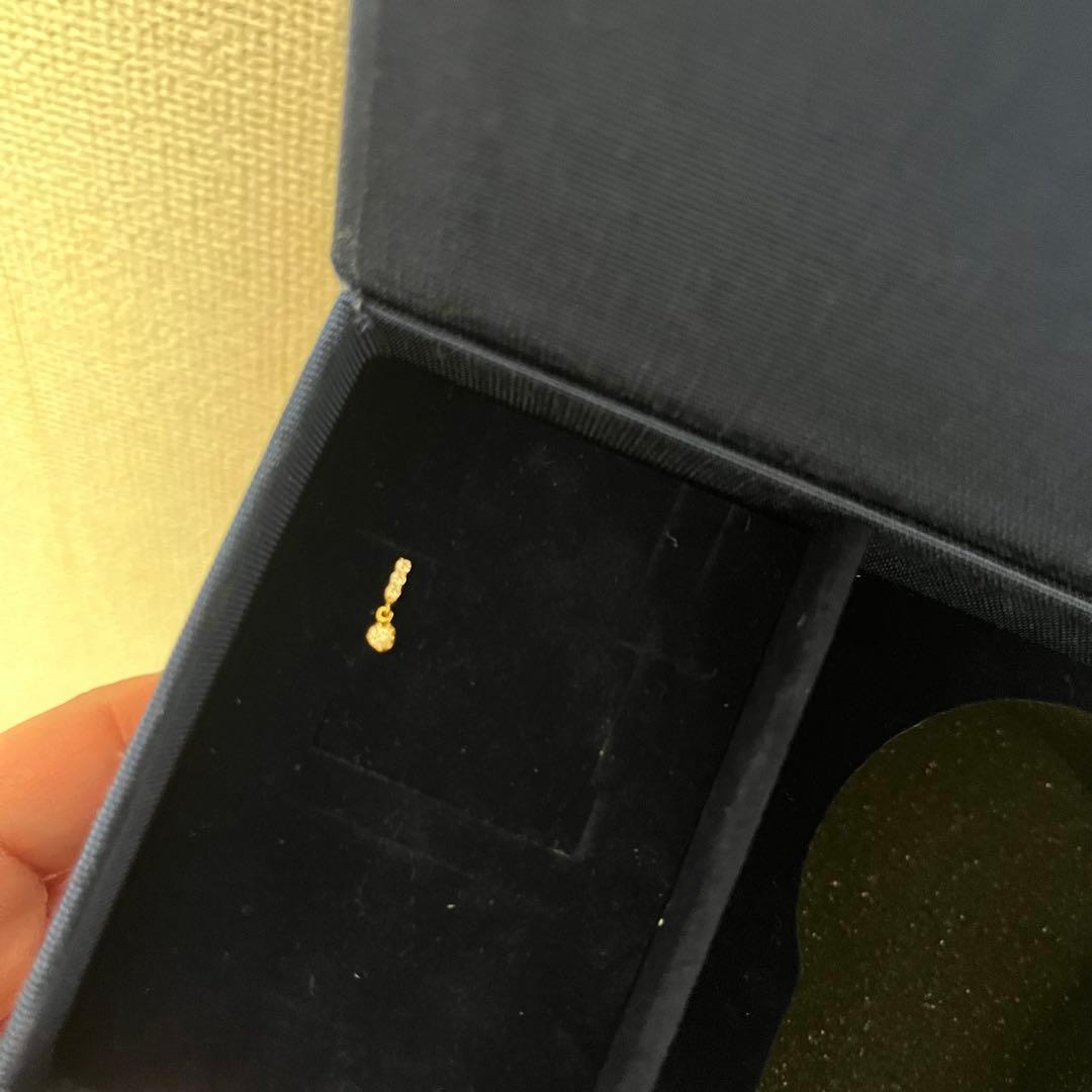 Vendome Aoyama K18 ダイヤモンド　片耳用ピアス