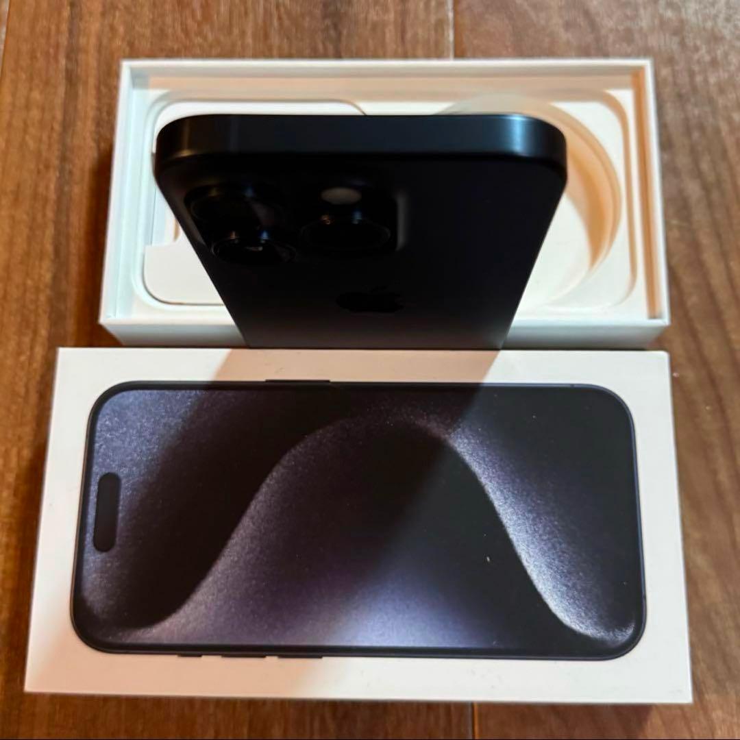 【ほぼ新品】iPhone15 Pro 128GB ブルーチタニウム SIMフリー