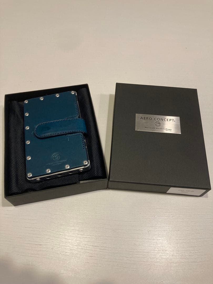AERO CONCEPT. エアロコンセプト　ネイビー レザー 名刺入れ 箱付き