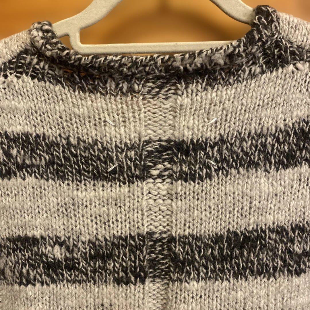 マルタンマルジェラ Vネックストライプニットセーター