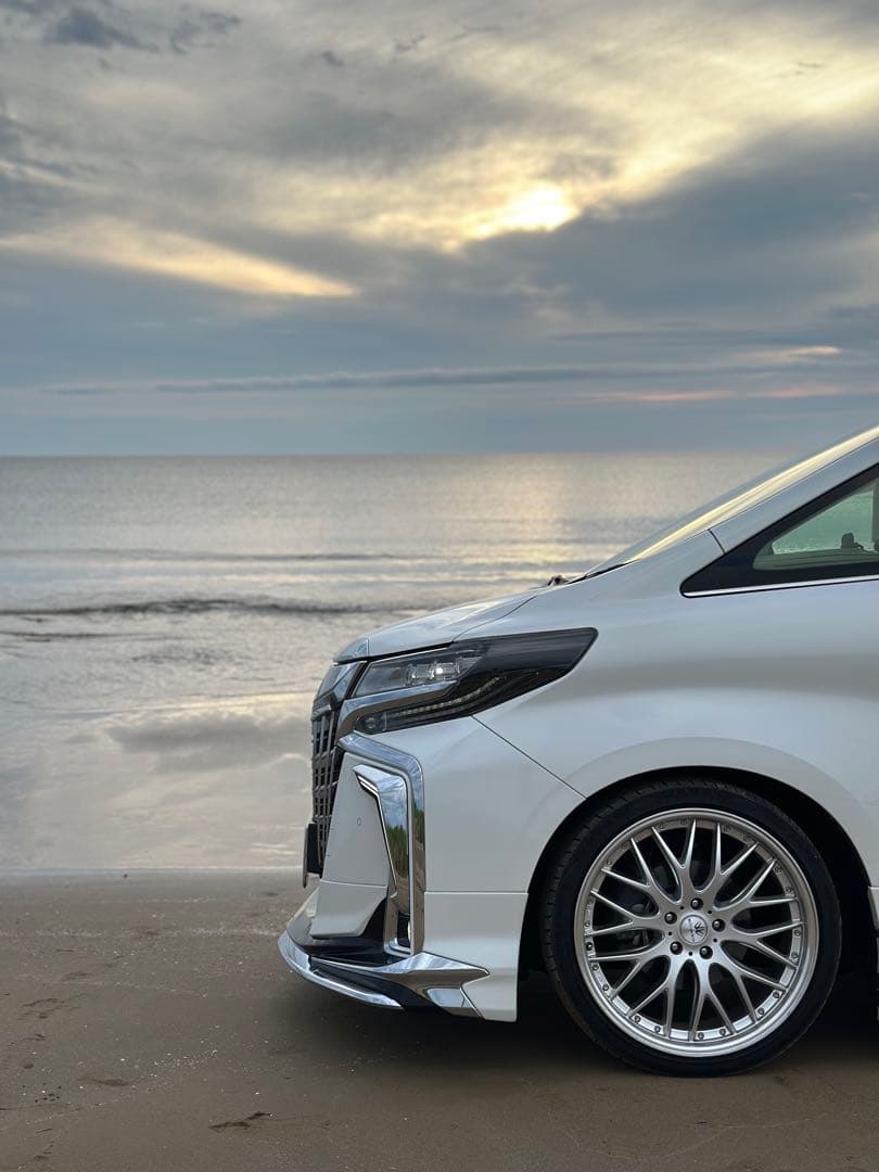 ロクサーニ　20インチホイール