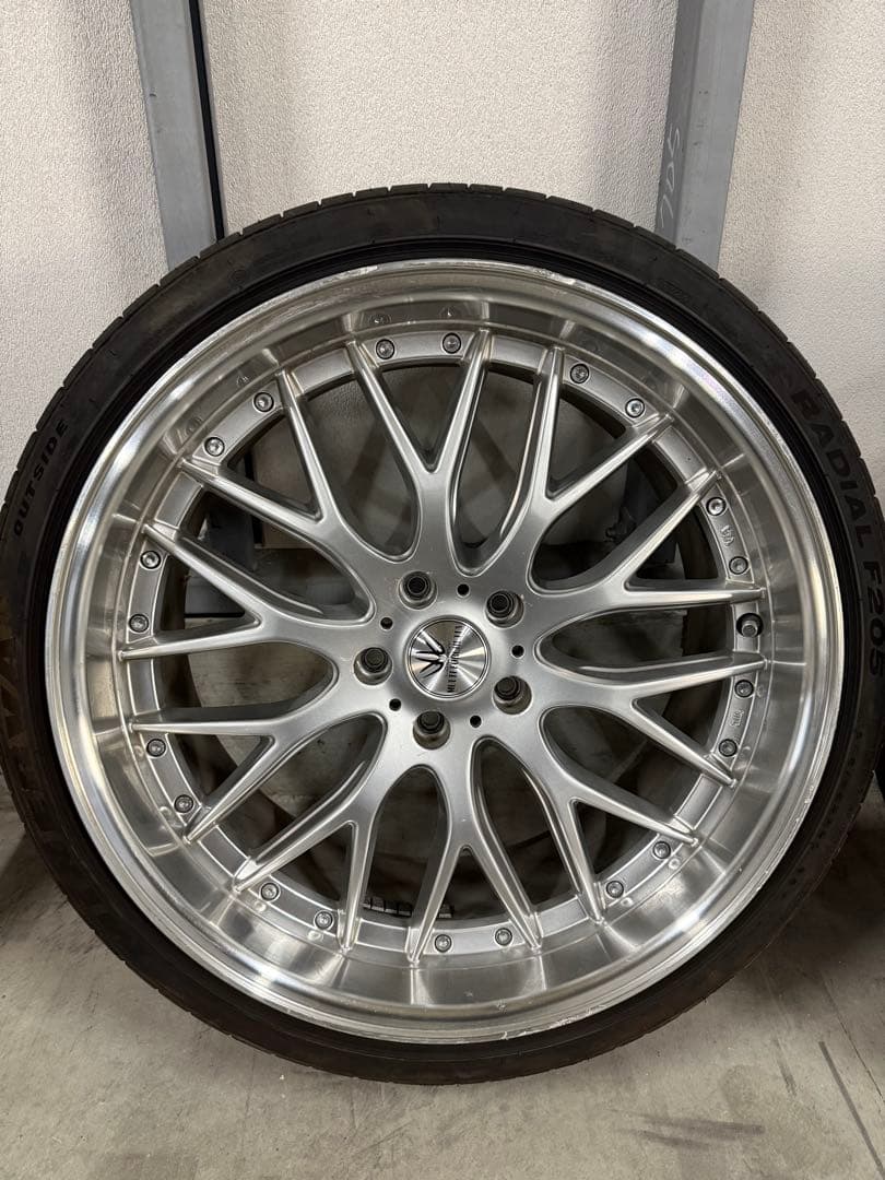 ロクサーニ　20インチホイール