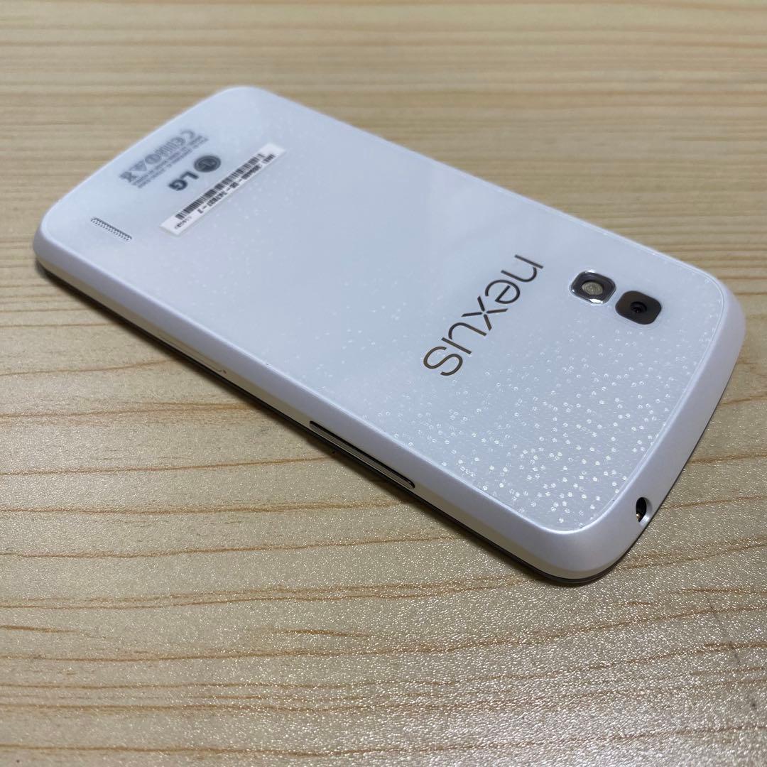 【新品未使用】LG Nexus 4 E960 SIMフリー ホワイト 付属品完備