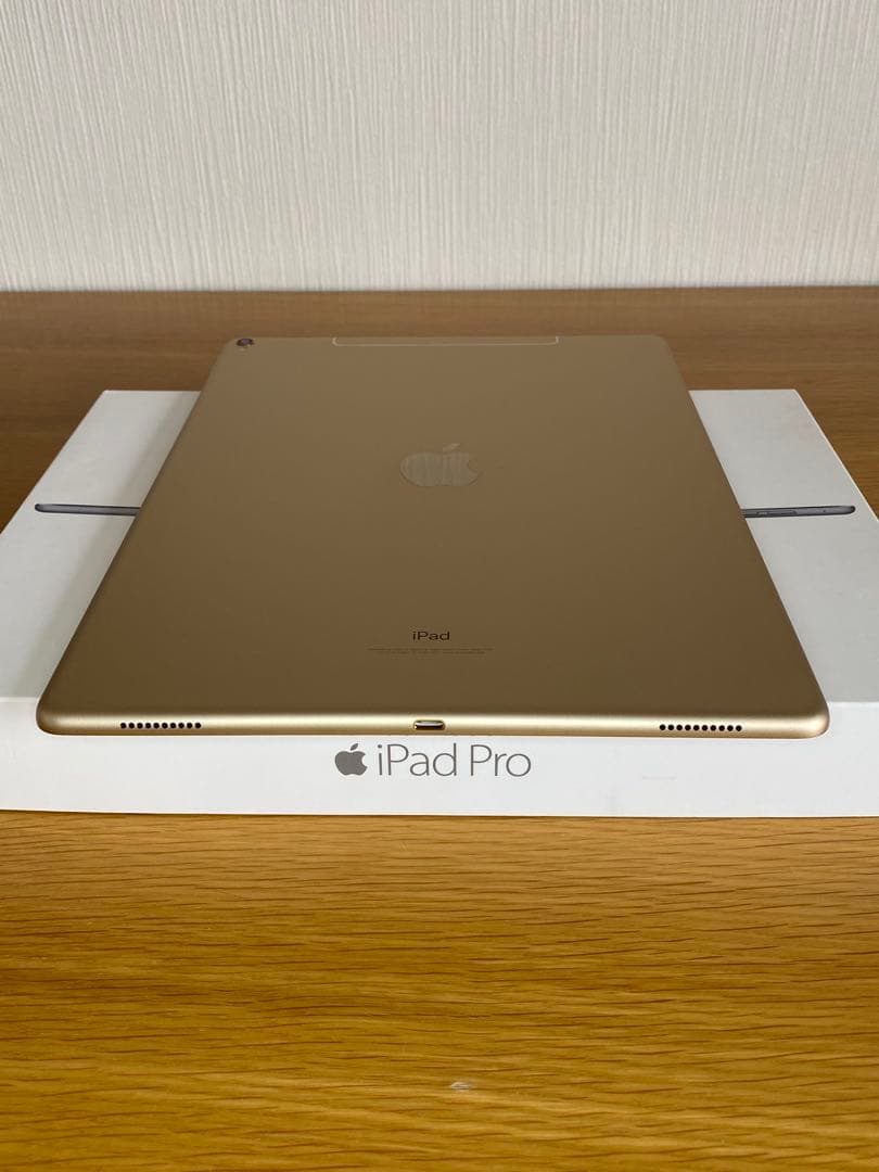 新品未使用 iPad Pro 12.9インチ 第2世代　ゴールド　iPad本体