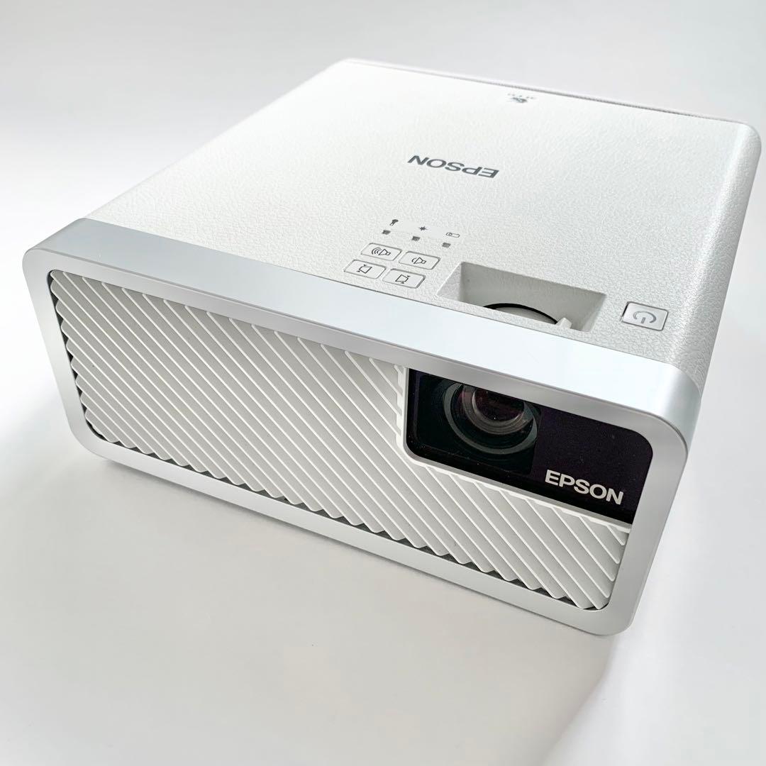 【超美品】EPSON　EF-100W ホームプロジェクターセット