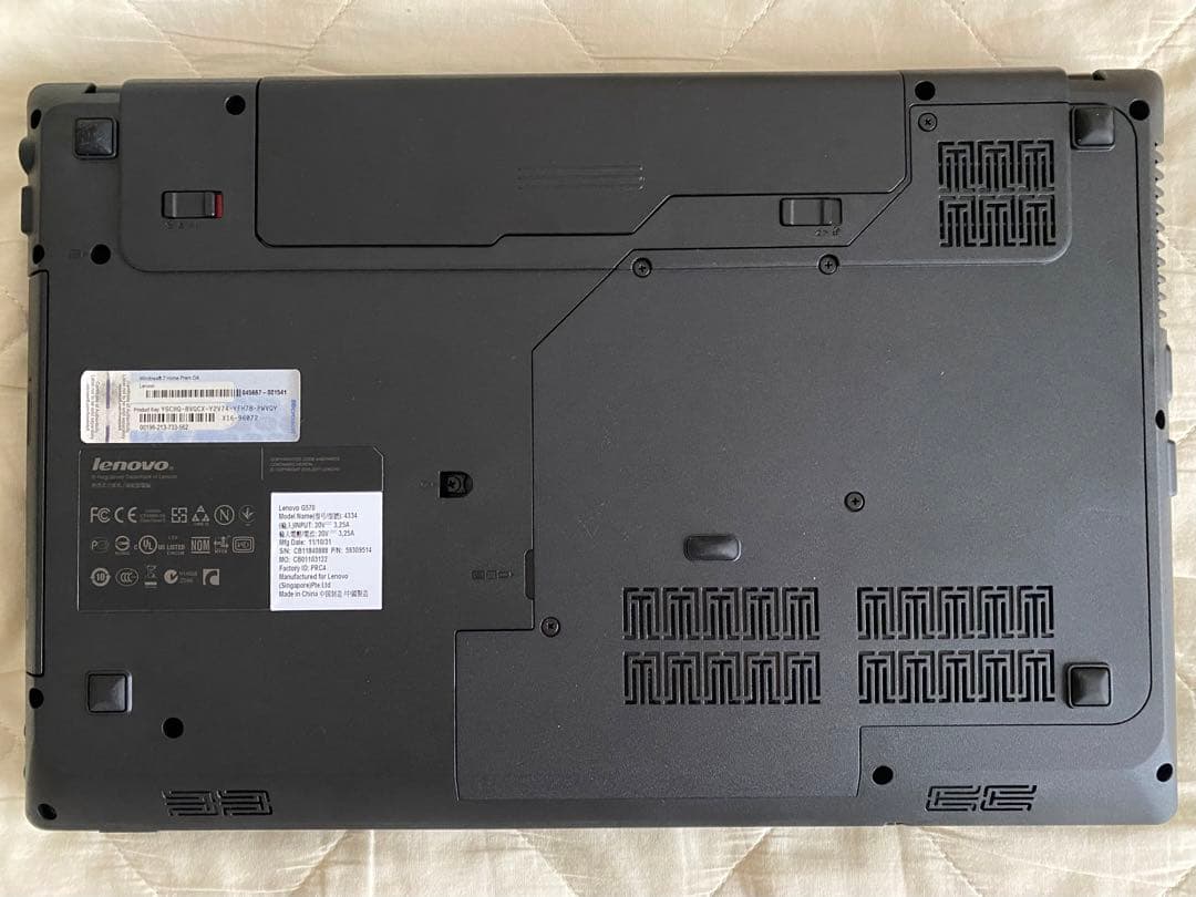 lenovo G570 433472J SYSTEM UNIT 訳あり