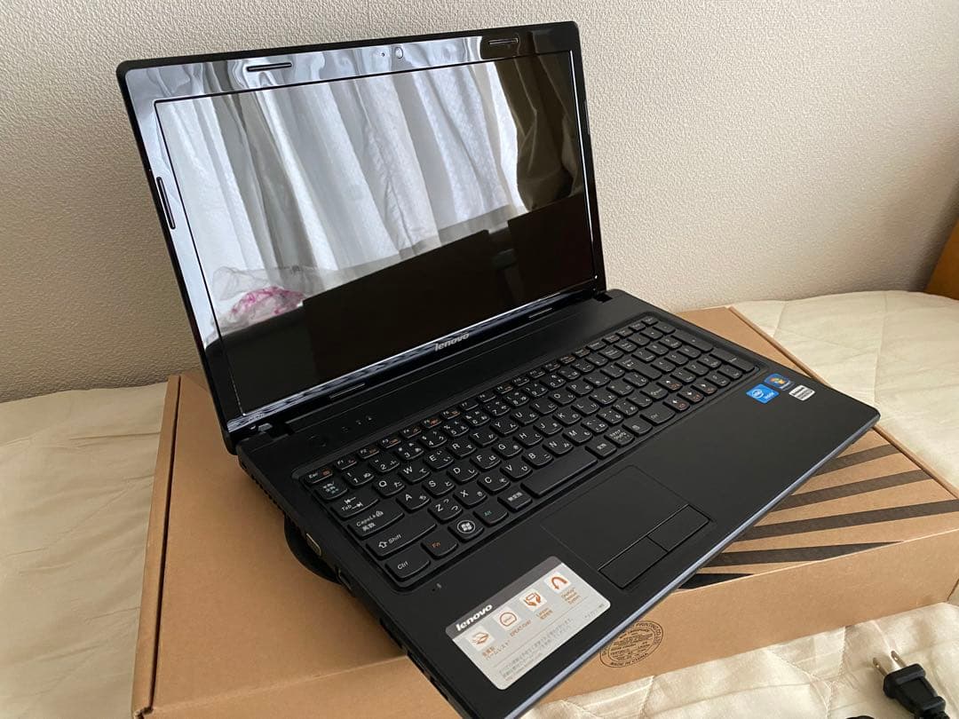 lenovo G570 433472J SYSTEM UNIT 訳あり