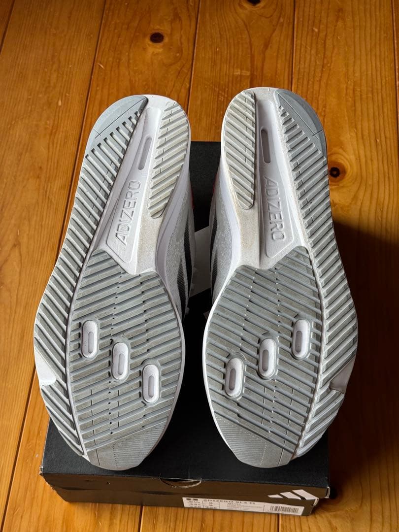 Adidas Adizero SL2 ランニングシューズ (走行6km,箱あり)