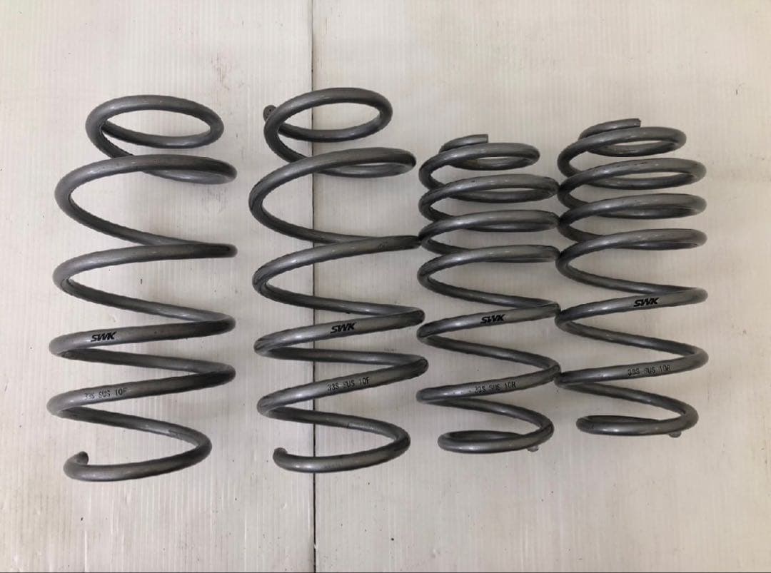 ど*ん様 SWK サスペンションスプリング zc33s