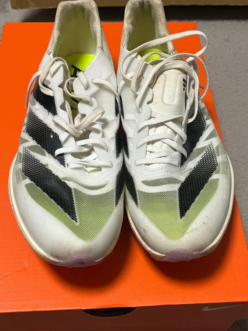 adizero prime sp2ホワイト　26.5センチ