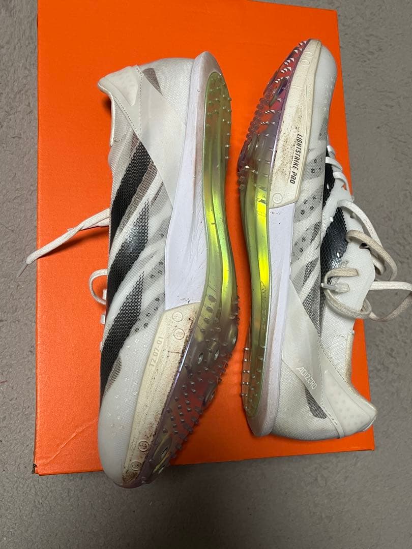 adizero prime sp2ホワイト　26.5センチ