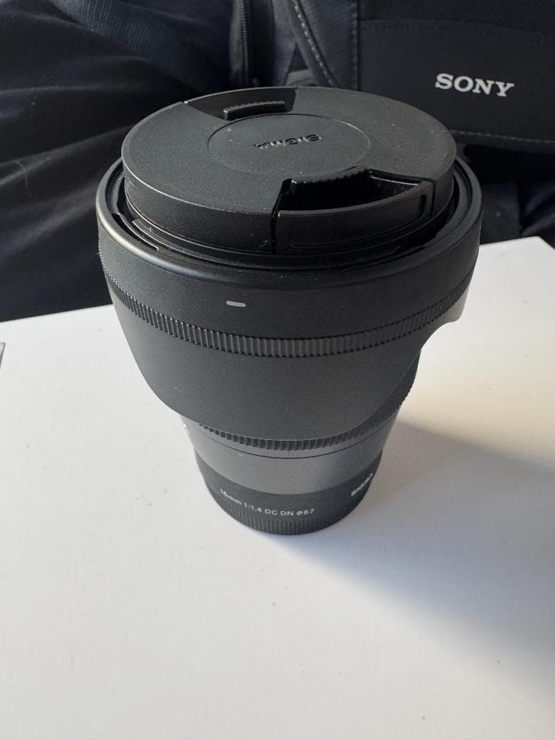 SIGMA 16mm F1.4 DC DN Eマウント 美品 フードキャップ付き