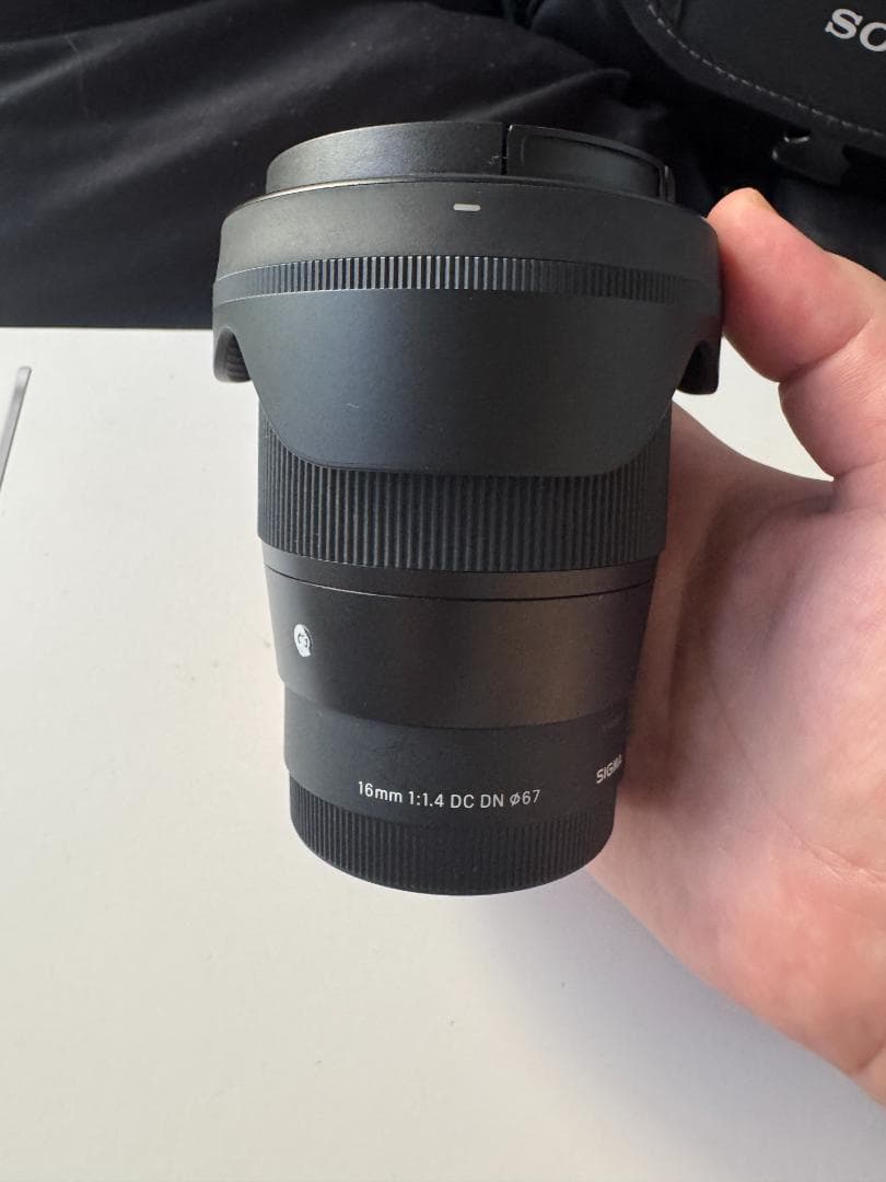 SIGMA 16mm F1.4 DC DN Eマウント 美品 フードキャップ付き