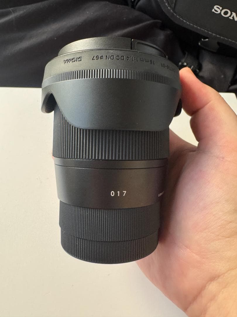 SIGMA 16mm F1.4 DC DN Eマウント 美品 フードキャップ付き