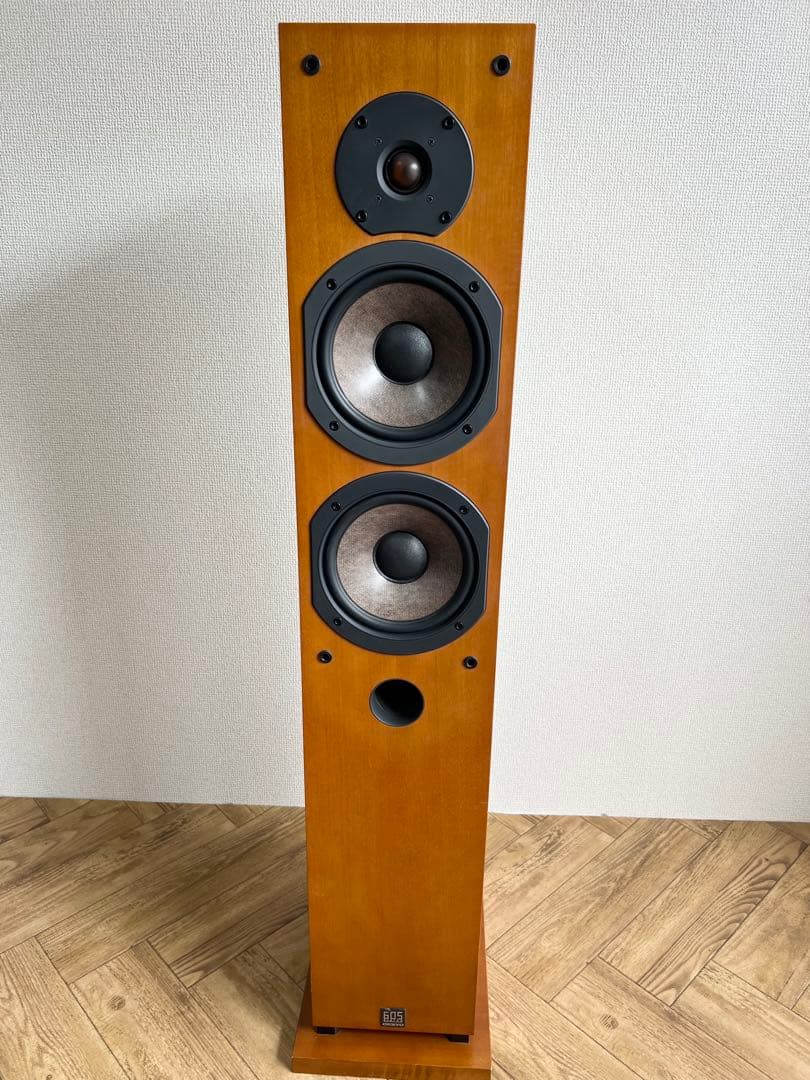 黒犬 ③ メルカリ便 ONKYO オンキョー　D-605F スピーカー