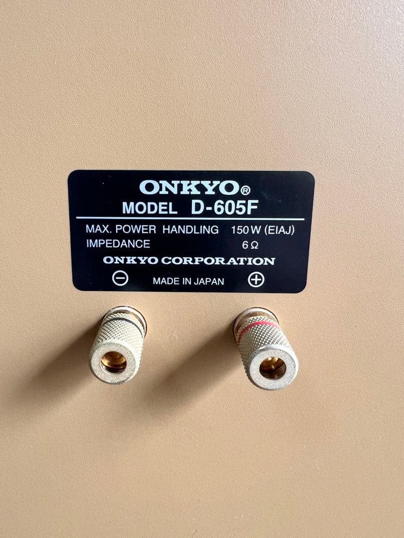 黒犬 ③ メルカリ便 ONKYO オンキョー　D-605F スピーカー