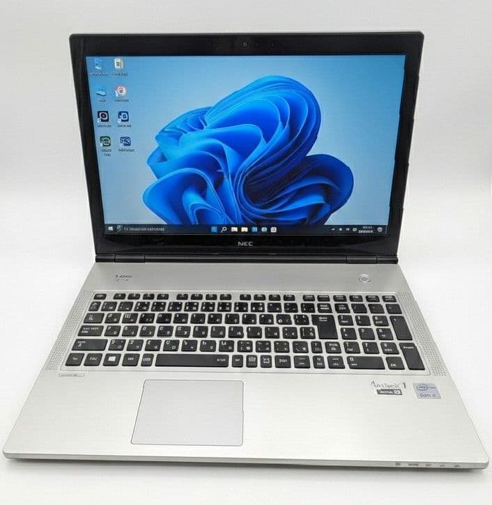 【早い者勝ち】 ゲーミングpc 爆速SSD 256GB Corei7 ノートpc