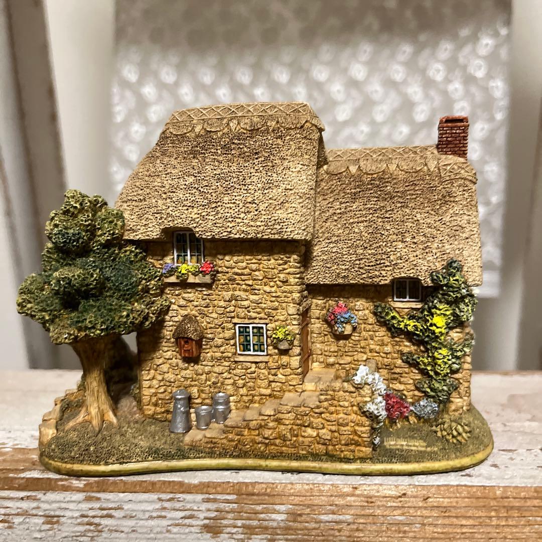 リリパットレーン　STRAWBERRY FIELDS