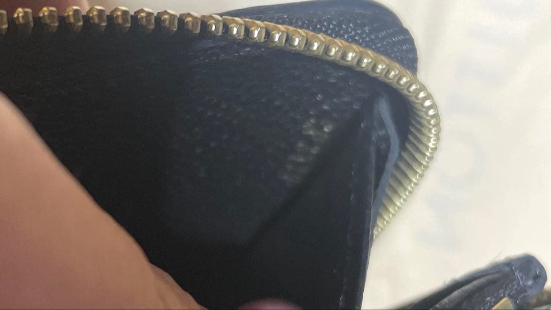 ルイヴィトン　アンプラント　ステッチ　ジッピーウォレット　長財