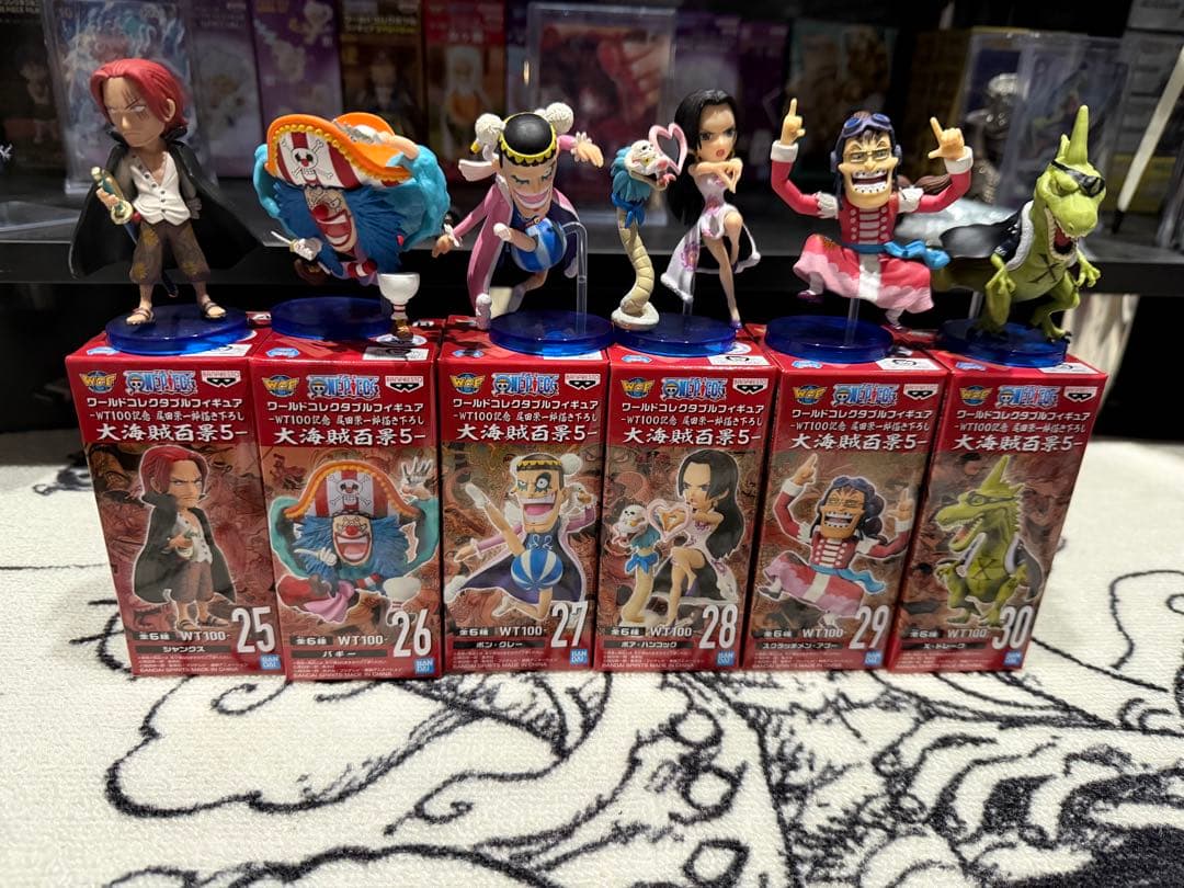 ワールドコレクタブルフィギュア　コンプ大海賊百景　箱付き　おまけ付き