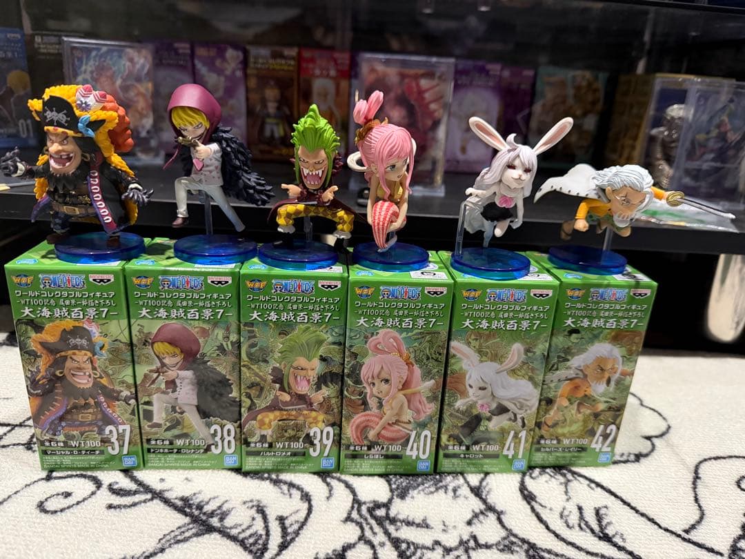 ワールドコレクタブルフィギュア　コンプ大海賊百景　箱付き　おまけ付き