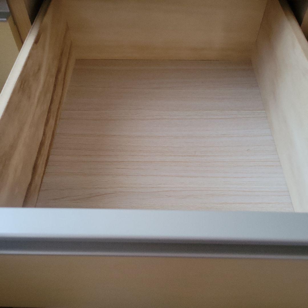 ニトリ　ワードローブ