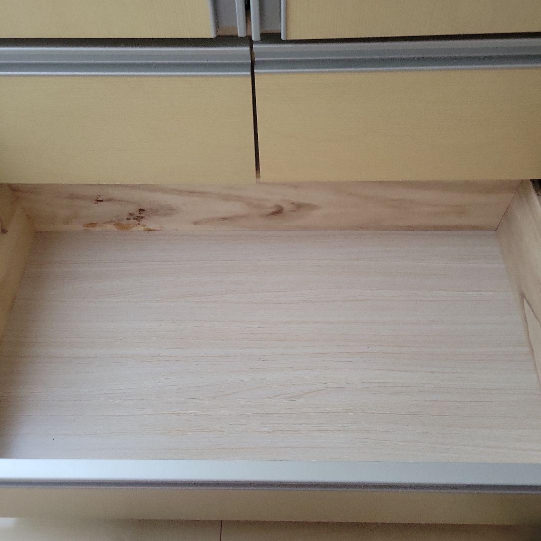 ニトリ　ワードローブ