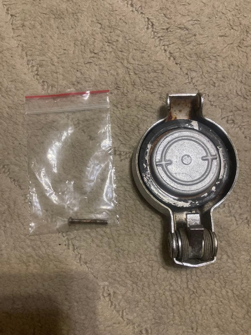 希少‼️SUZUKI GT380 ガソリンキャップ‼️サンパチGT550‼️当時物‼️