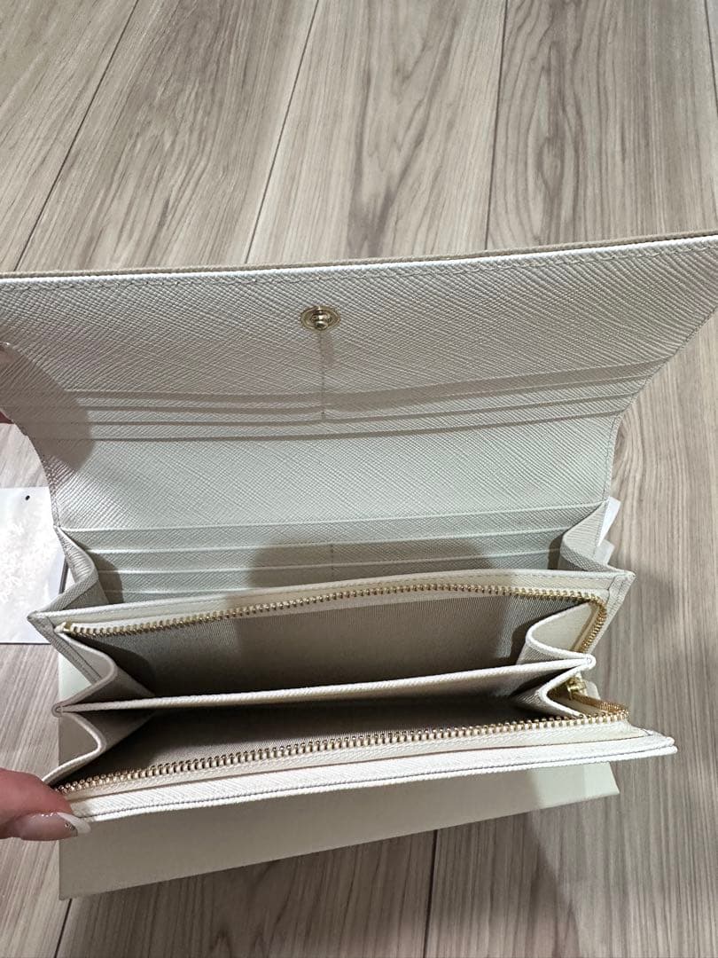 agnes b. ベージュ×アイボリー長財布　新品未使用！