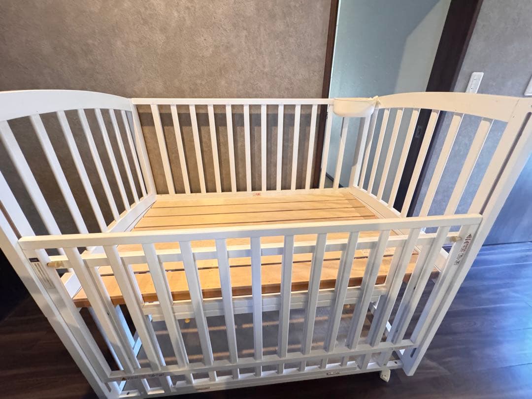 沢尻エリカ【美品】カトージ ベビーベッド ハイタイプ レギュラーサイズ