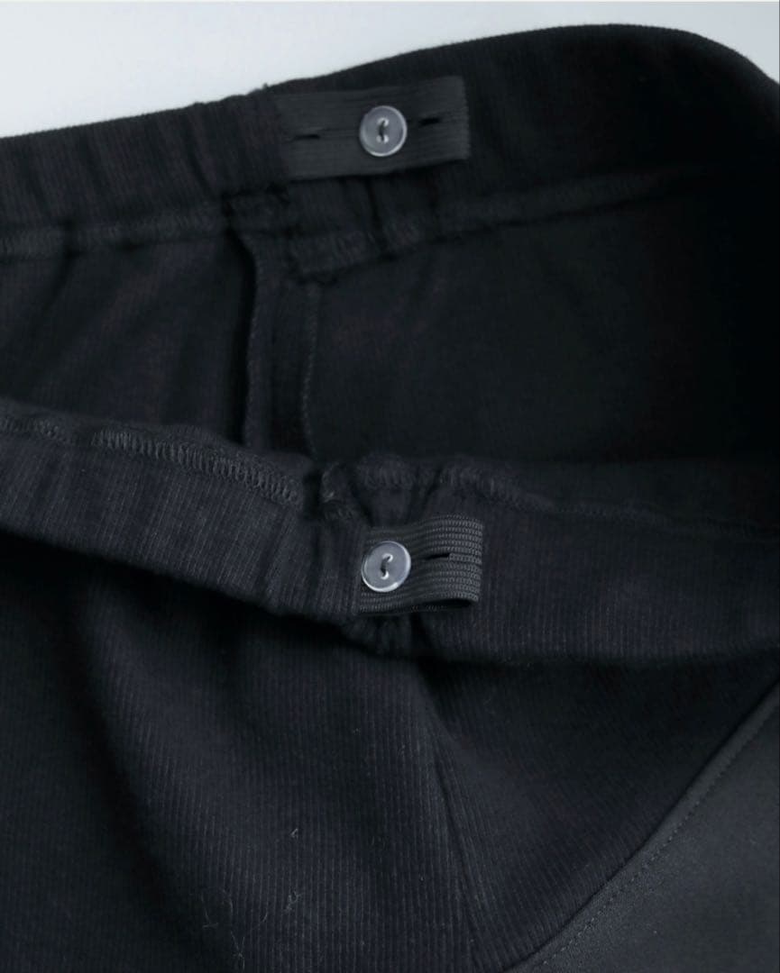 Reha. ／ Tuck Wide Pants