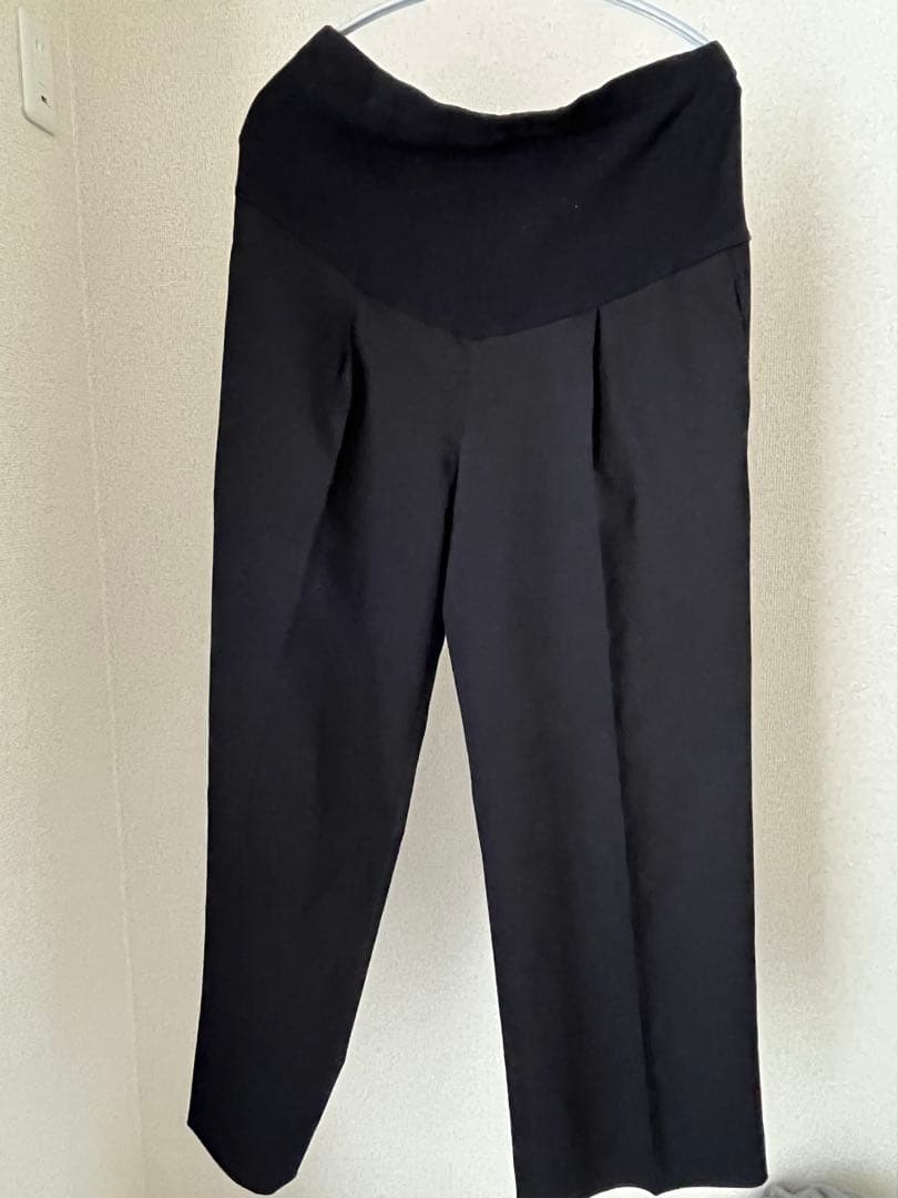 Reha. ／ Tuck Wide Pants