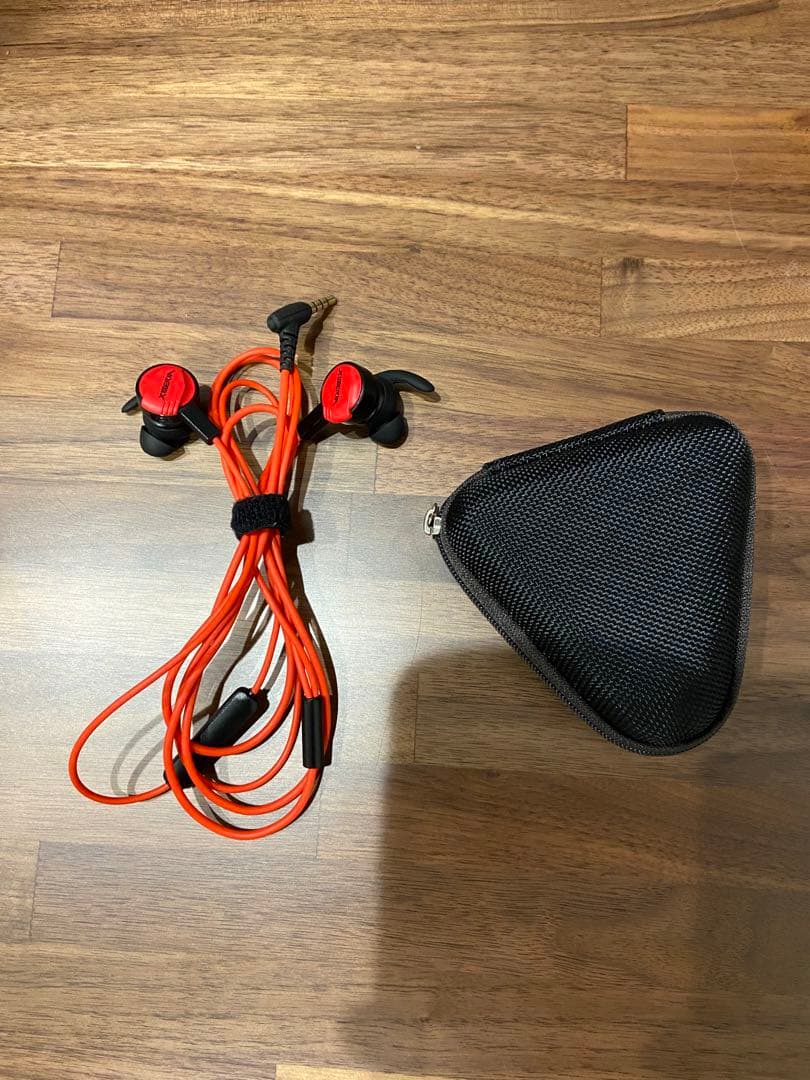 マイク付きゲーミングイヤホン