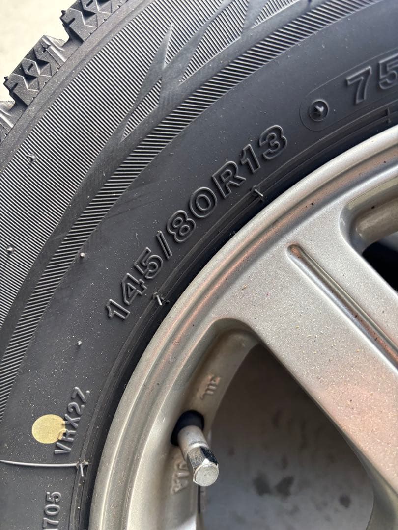 バリ溝早い者勝ち　必ず同時購入　145/80R13 アルミホイールセット　①