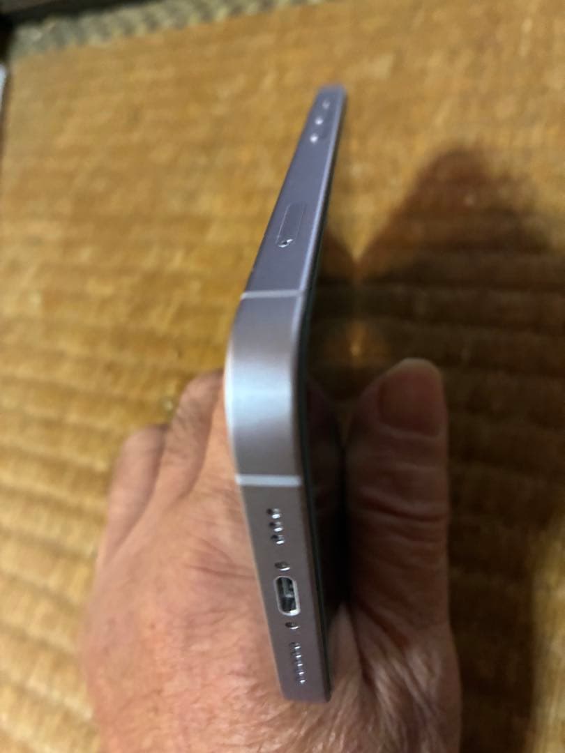 iPhone14パ–プル128ギガバッテリー94％修理交換なしおまけ多数　美品