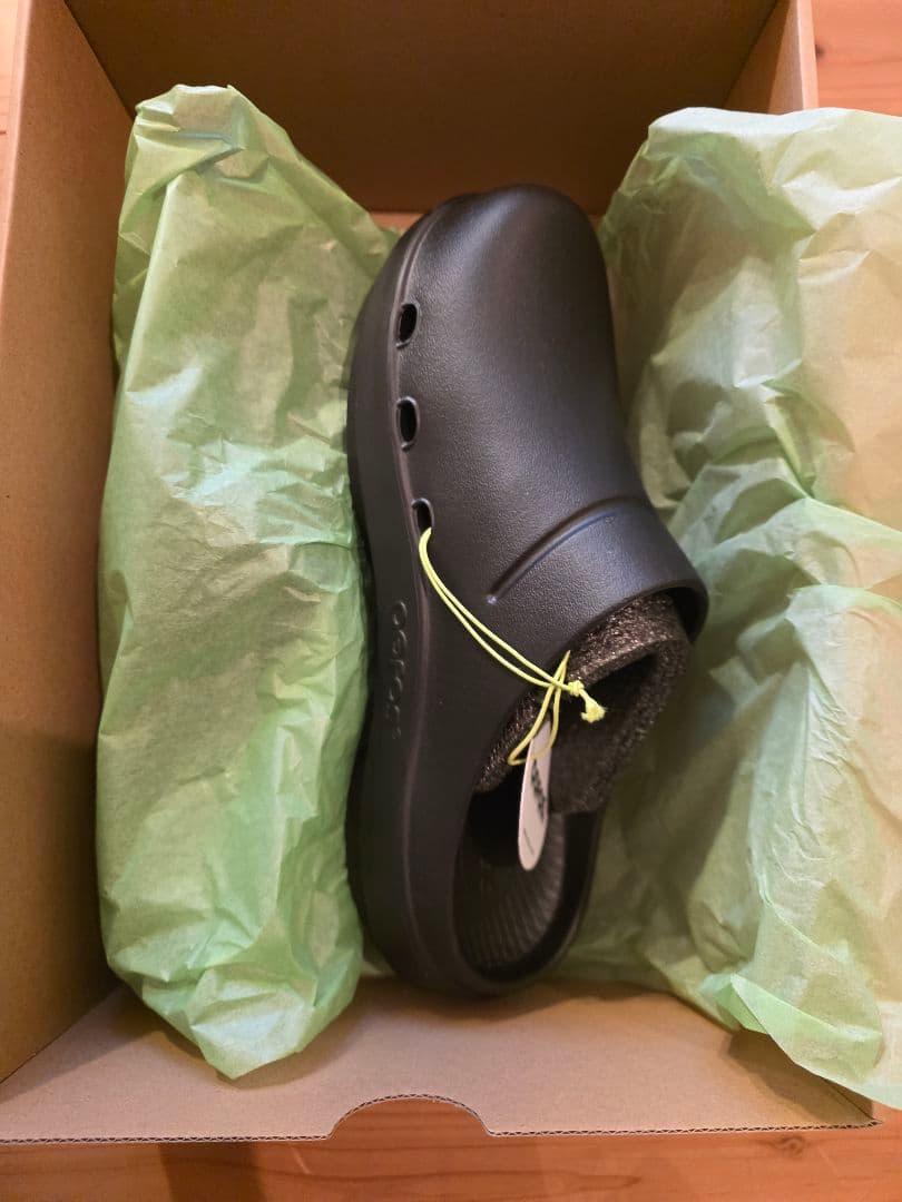 【新品未使用】oofos OOcloog ブラック 28cm