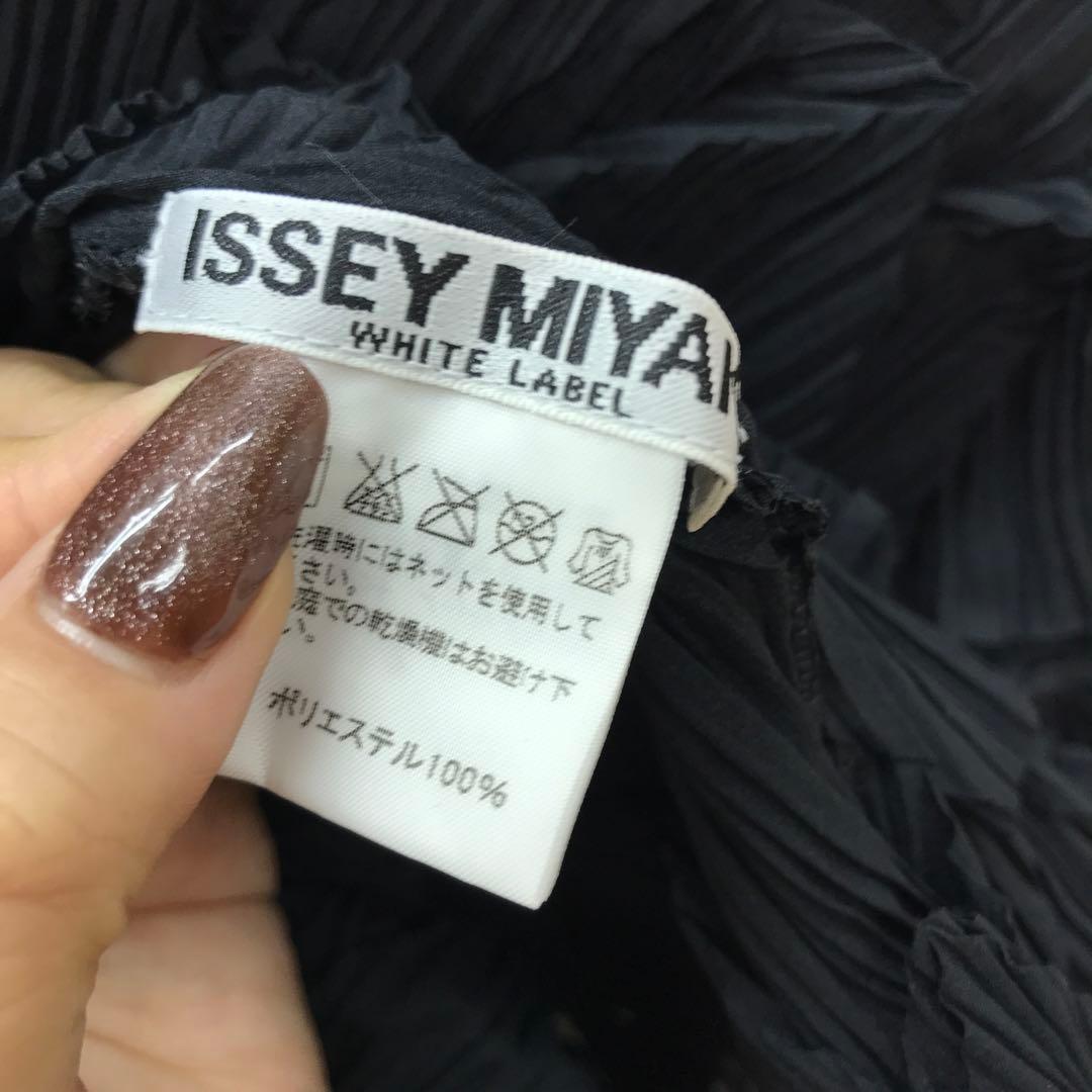 ドメスティック アーカイブ ISSEY MIYAKE デザインプリーツトップス