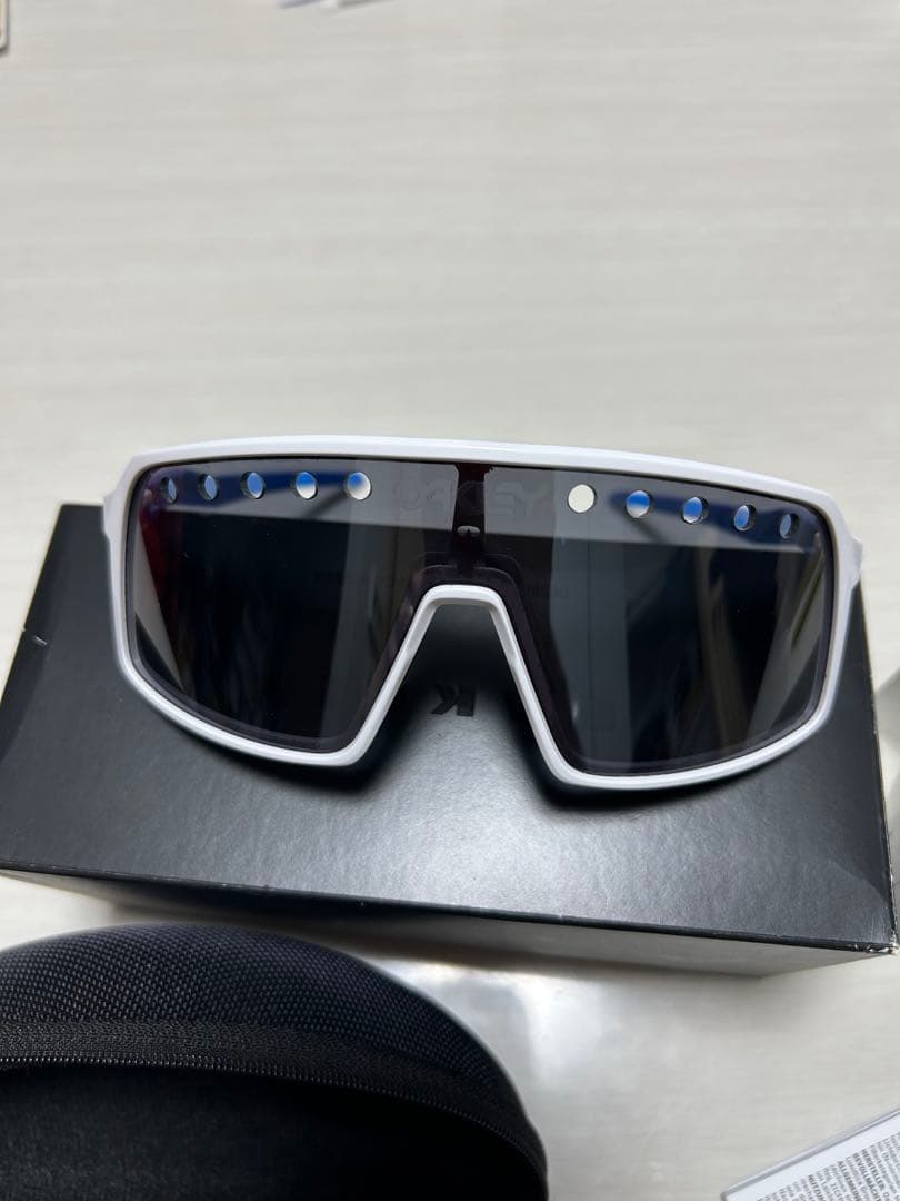 OAKLEY SUTRO (A) サングラス　アジアンフィット