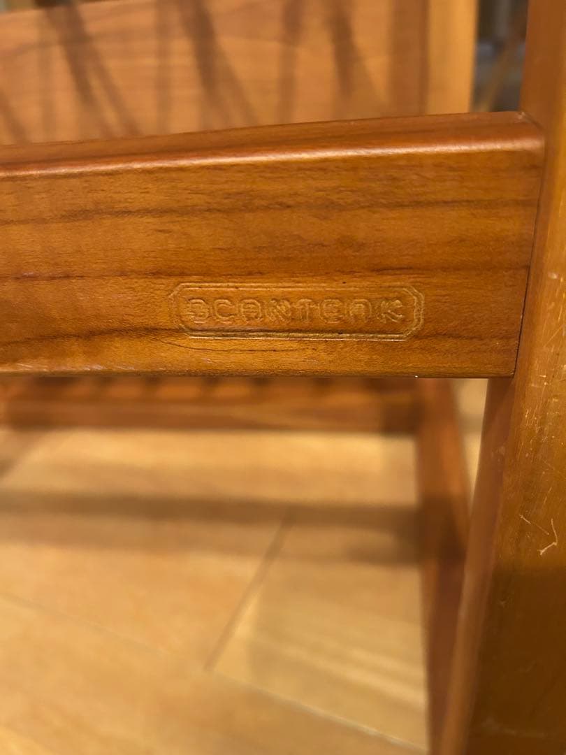 SCANTEAK サイドテーブル マガジンラック