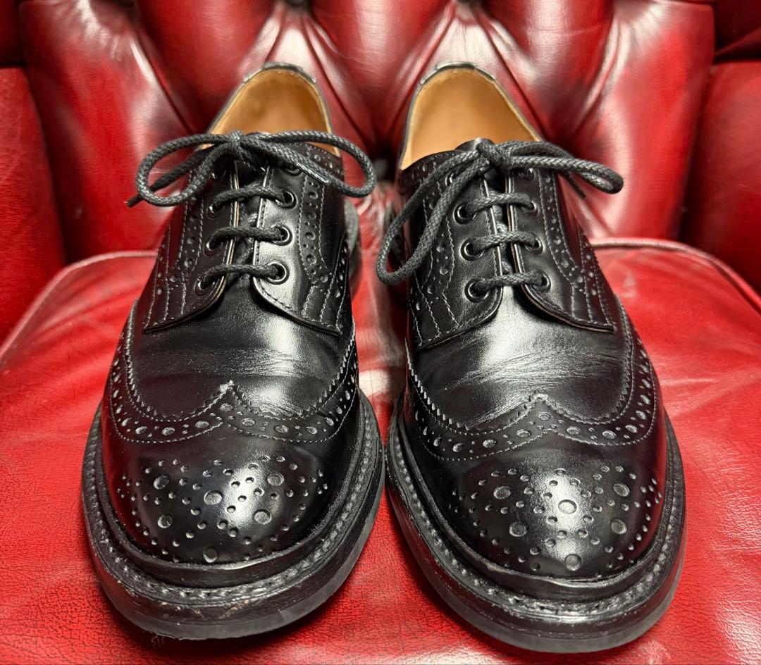 売り切りセール価格！美品✨トリカーズUK8.5