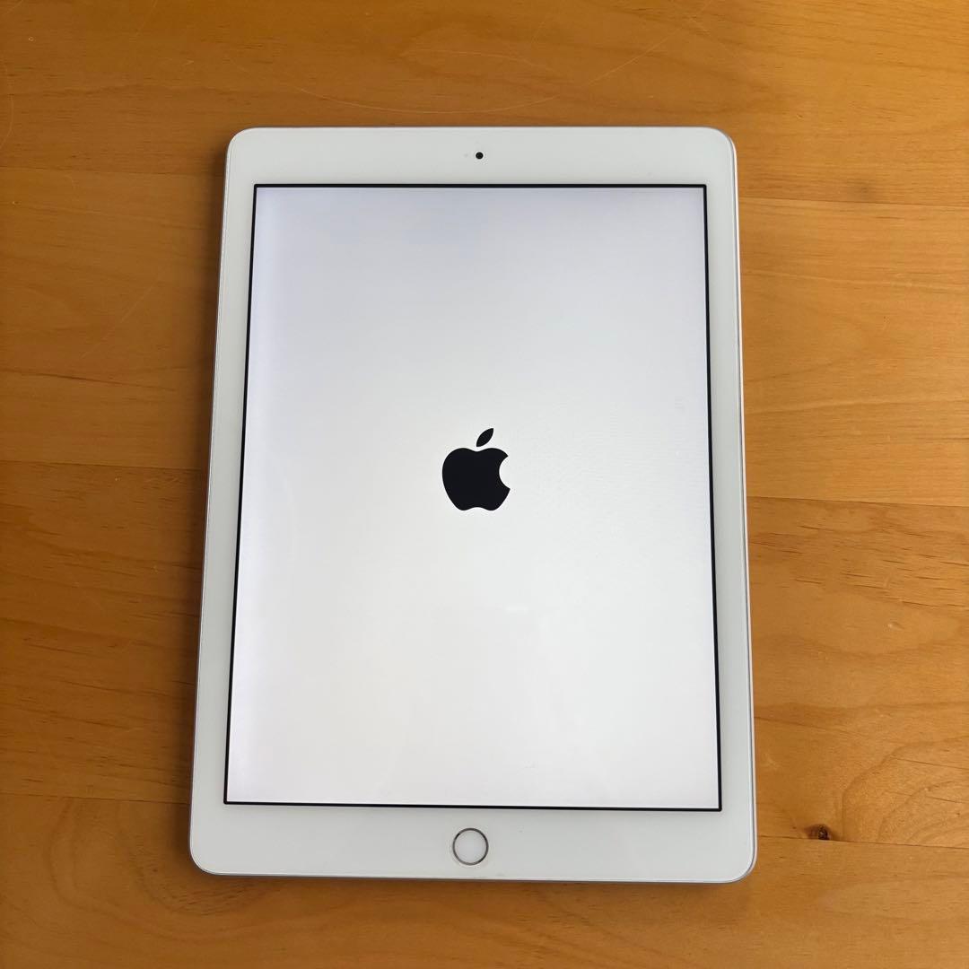 美品iPad6 第6世代 32GB WIFIモデル