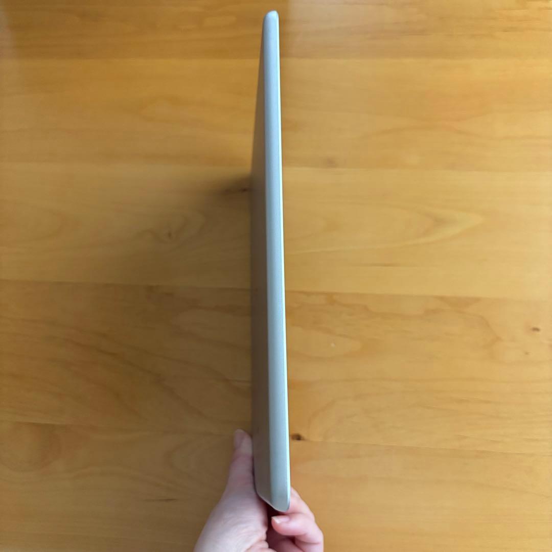 美品iPad6 第6世代 32GB WIFIモデル