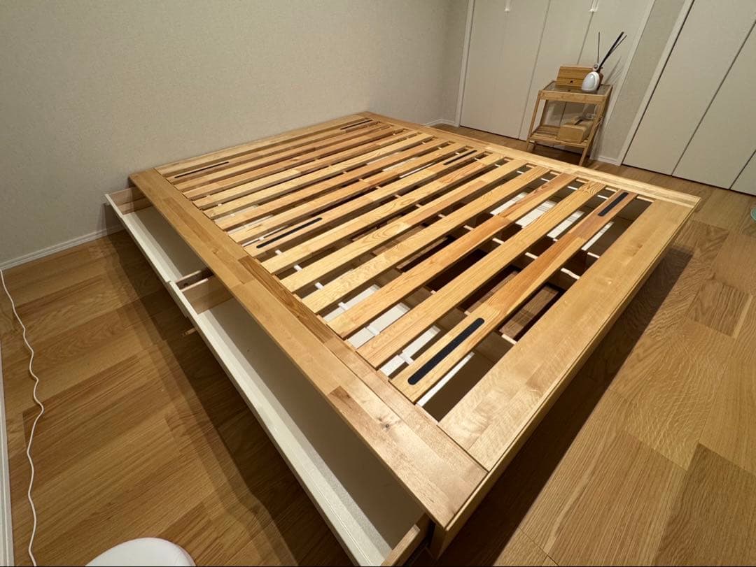 IKEA MANDAL ベッドフレーム 160x200cm 引き出し付き
