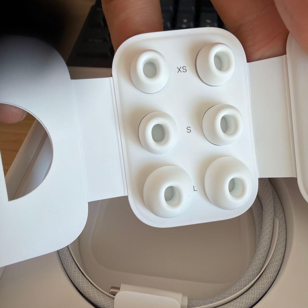 Apple AirPods Pro 第2世代本体(付属品完備)