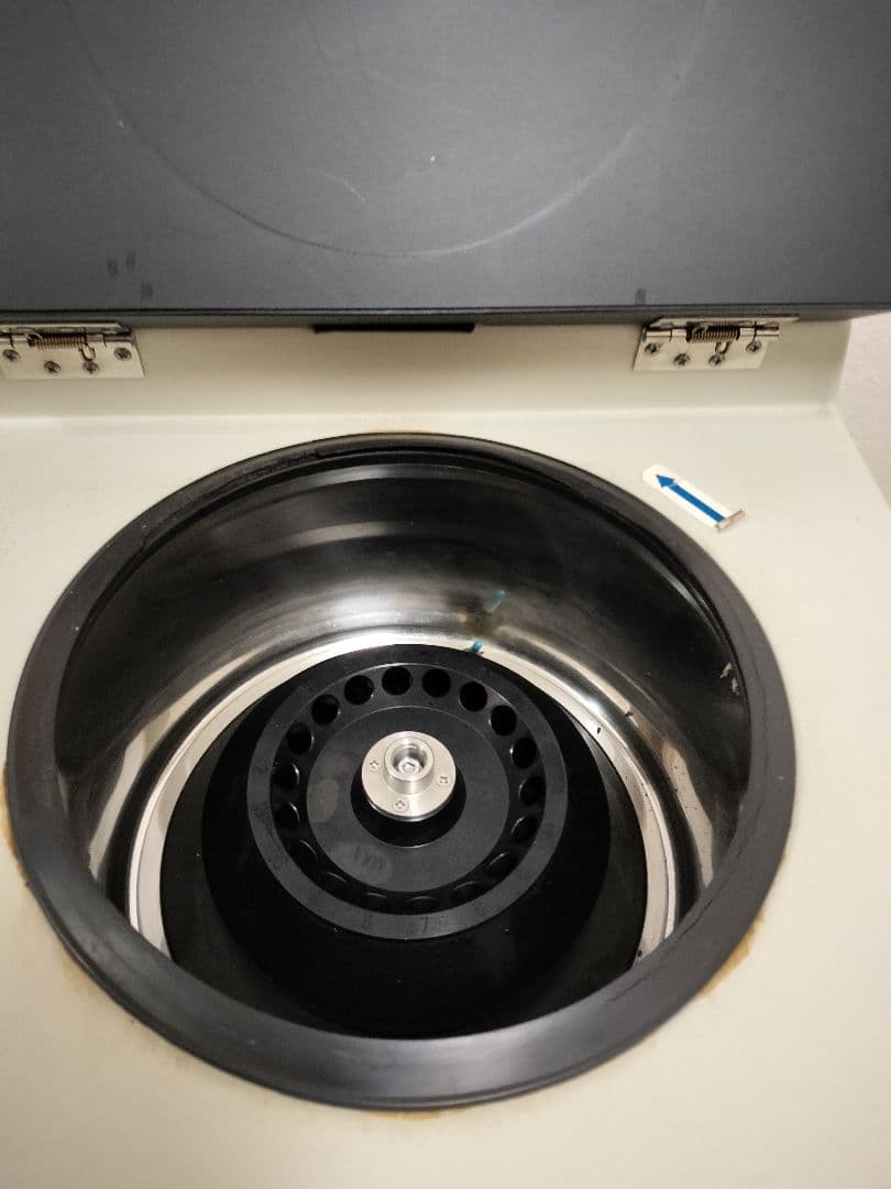 トミー精工　MRX-150 微量高速冷却遠心機　遠心分離機 100v