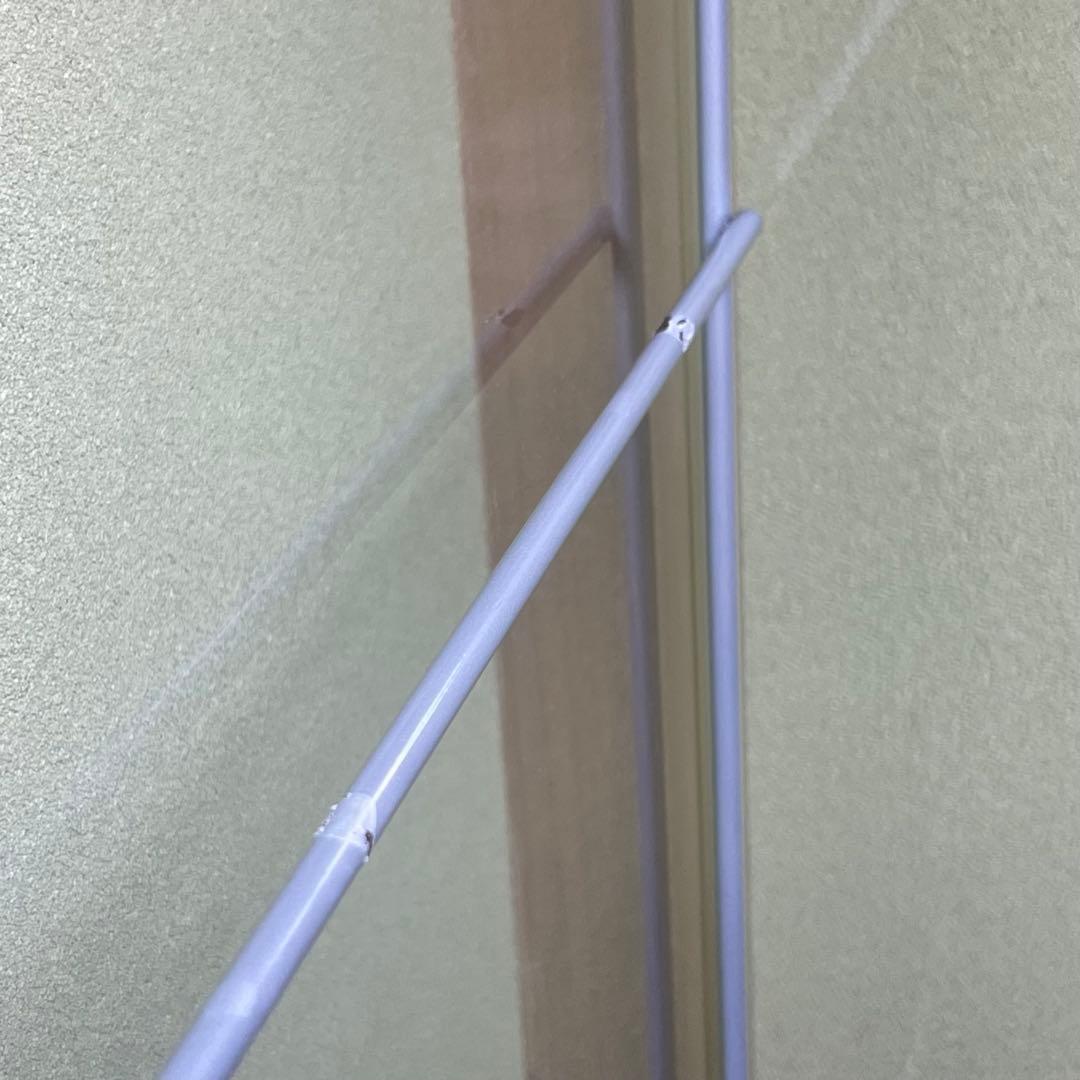 IKEA デトルフ　3連　ブラック　ガラスショーケース 純正LEDライト付き