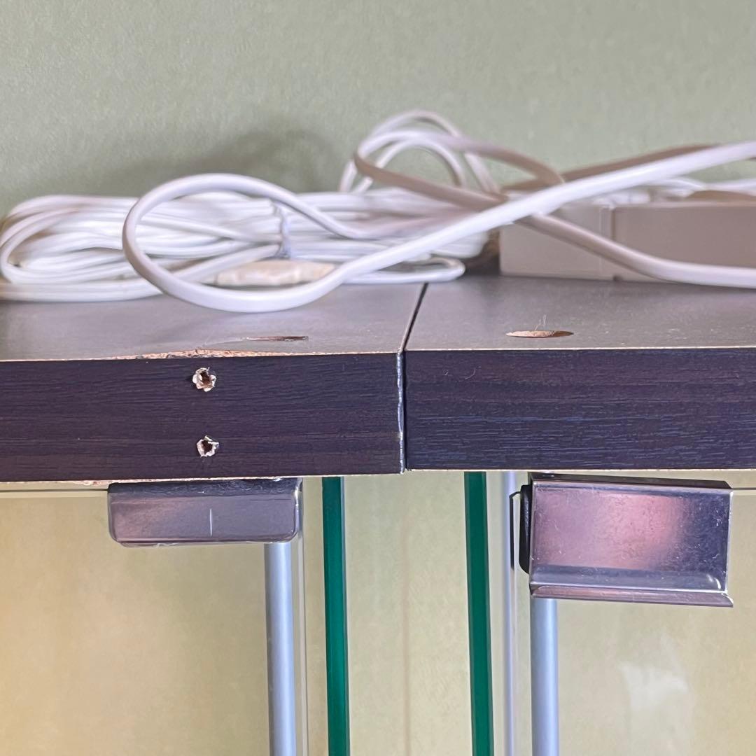 IKEA デトルフ　3連　ブラック　ガラスショーケース 純正LEDライト付き